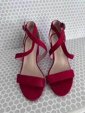 Allegra K  Crisscross Ankle-Buckle Sandals in a Red Color. NWOT. SIZE 8